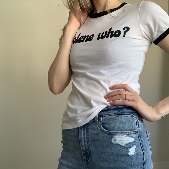 Dolly Parton Ringer Tee - Picture 5 of 9